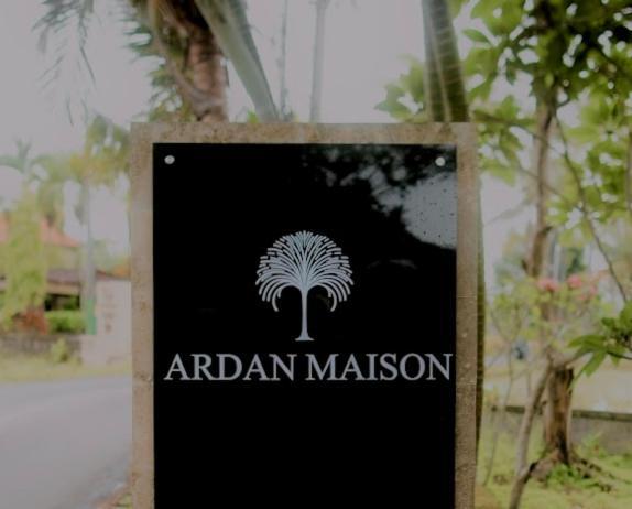 Ardan Maison Ubud ภายนอก รูปภาพ